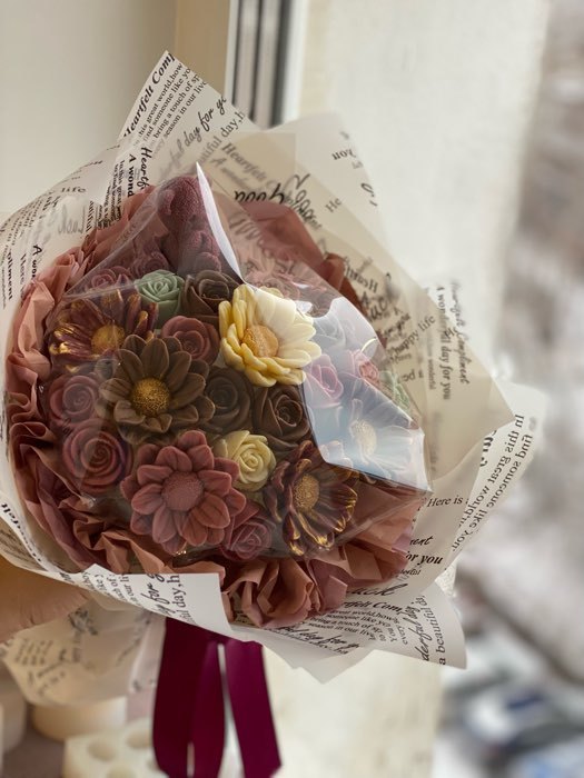 Фотография покупателя товара Пленка для цветов "Удачи", лаванда, 58 см х 10 м - Фото 4