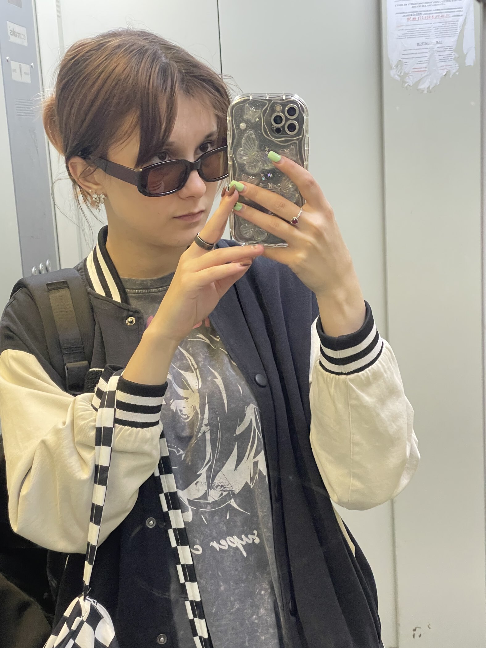 Фотография покупателя товара Очки солнцезащитные женские «OneSun. Прямоугольные», uv 400, линза 4×6.5 см, красные - Фото 1