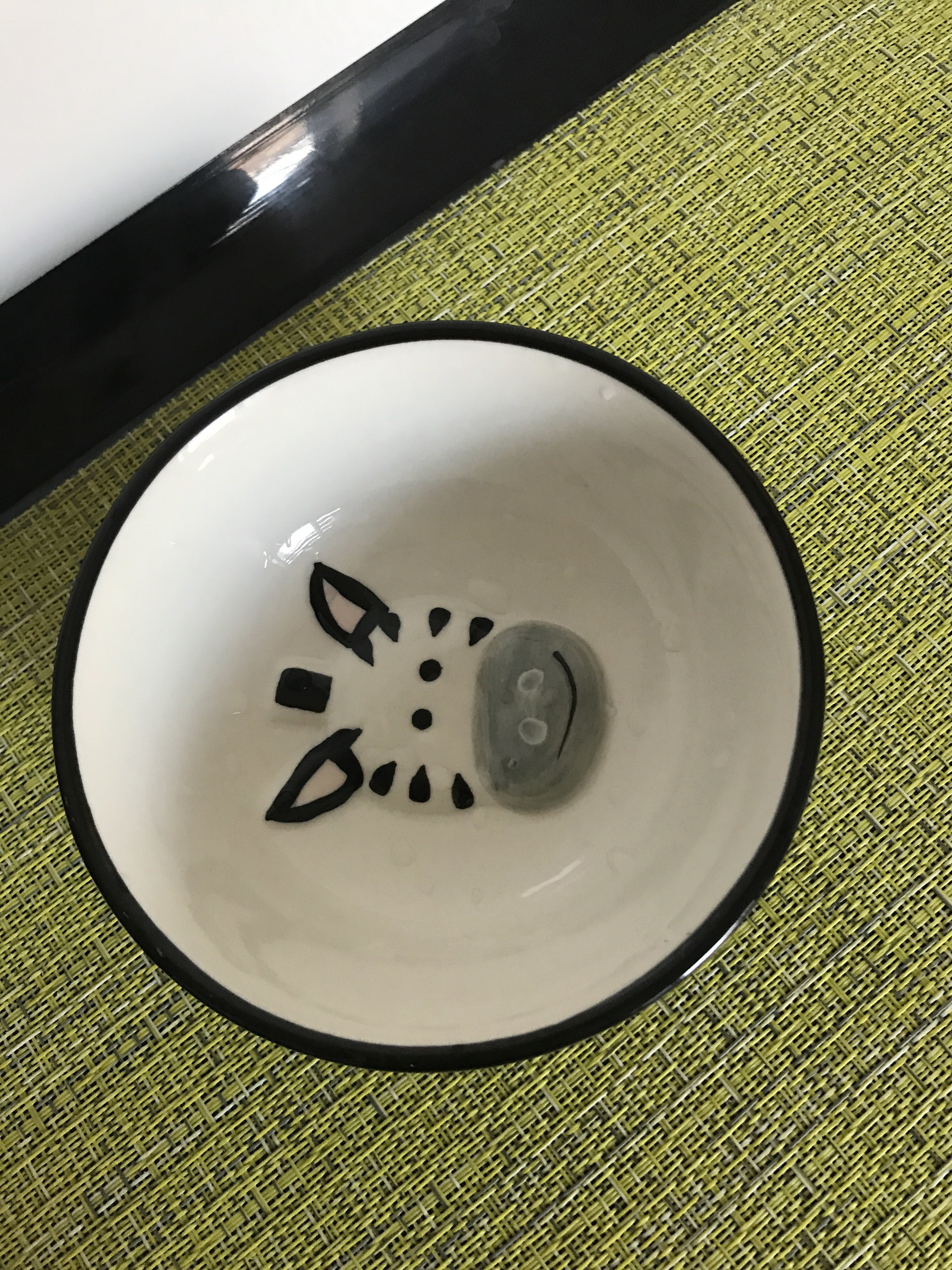 Фотография покупателя товара Миска керамическая «Зебра», 300 мл, d=12 см - Фото 3