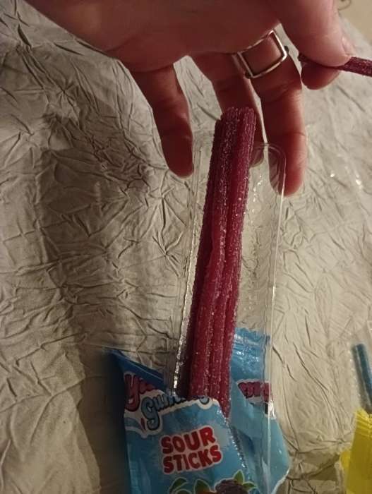 Фотография покупателя товара УЦЕНКА Кислый мармелад в коробке «Я не подарок», 1 шт. - Фото 1