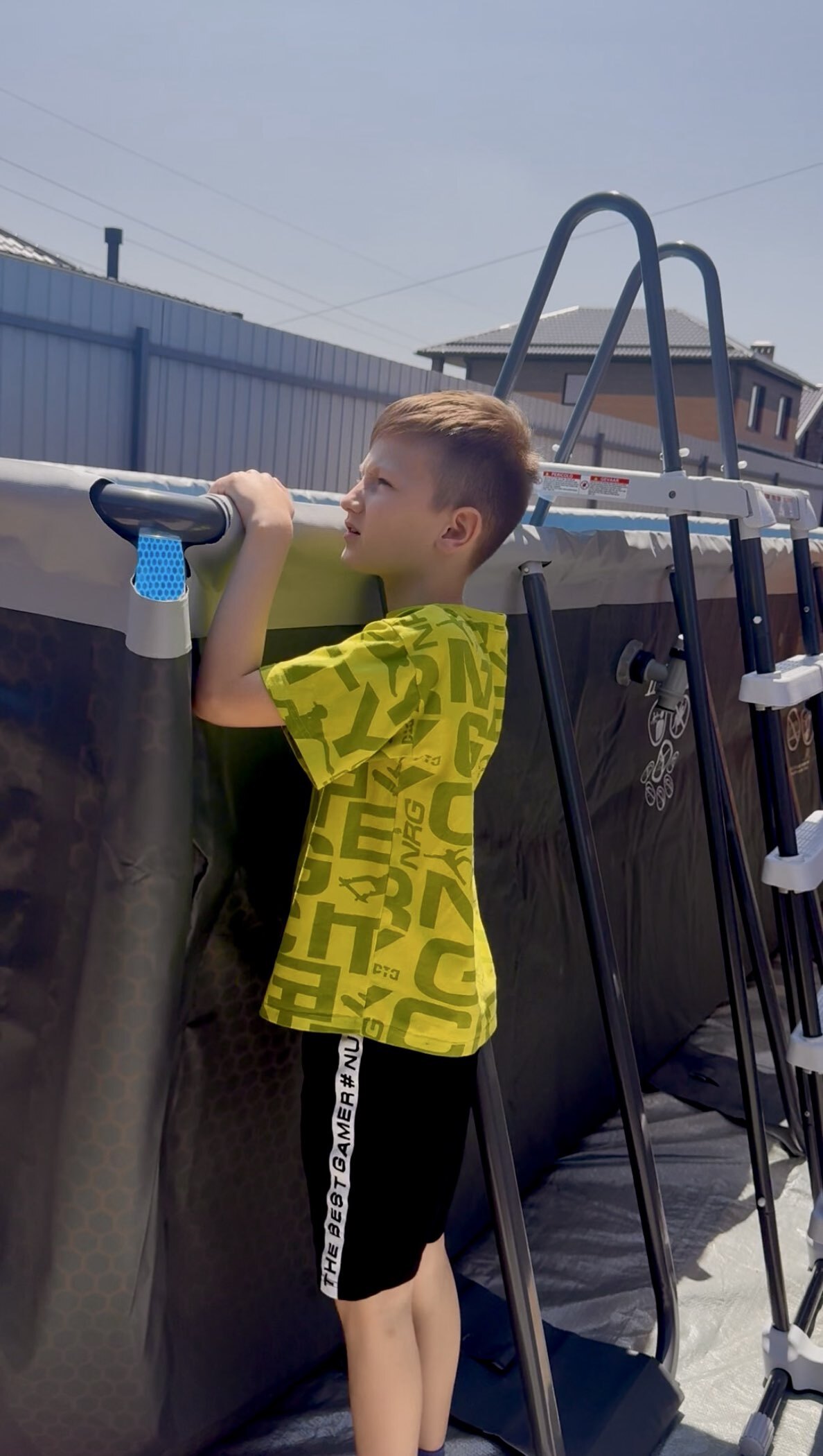 Фотография покупателя товара Бассейн каркасный Ultra XTR Frame, 549×274×132 см, песчаный фильтр-насос, лестница, тент, подстилка, 26356NP INTEX - Фото 1