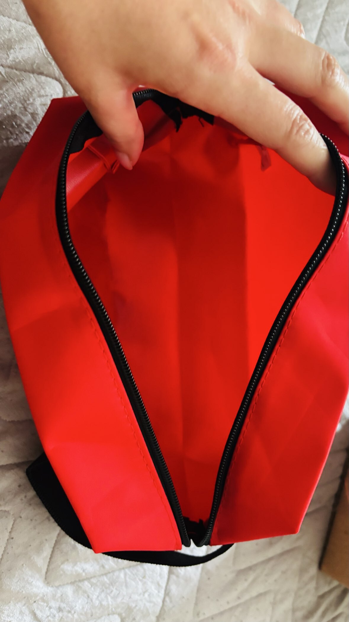 Фотография покупателя товара Аптечка дорожная First aid kid, 23.5×10×11.5 см, красный - Фото 5