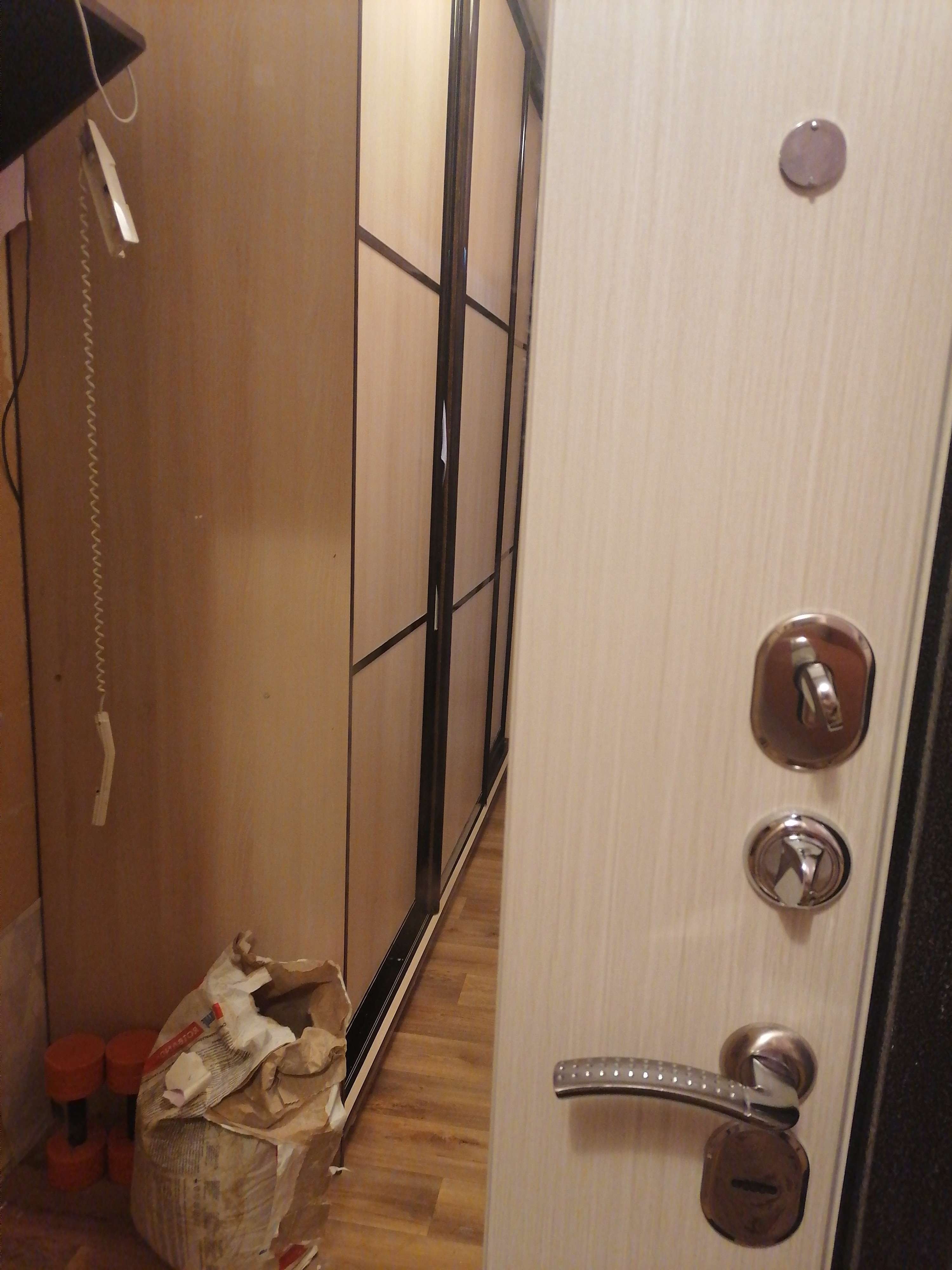 Фотография покупателя товара Входная дверь «Берлога Тринити Милли», 970 × 2060 левая, цвет ясень белый - Фото 3
