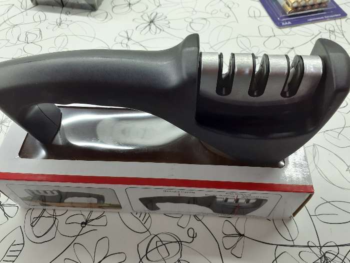 Фотография покупателя товара Точилка для ножей Доляна, 20×6×5,5 см, цвет МИКС