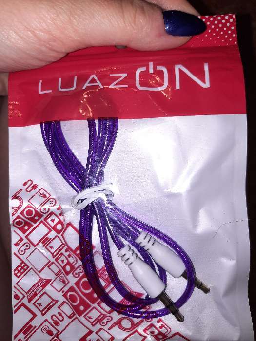 Фотография покупателя товара Кабель аудио AUX Luazon, Jack 3.5 мм(m)-Jack 3.5 мм(m), прозрачная оплетка, 1 м, фиолетовый