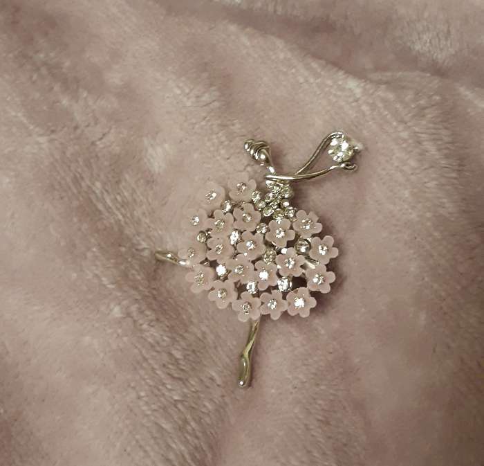 Фотография покупателя товара Брошь «Балерина» женственность, цвет розовый в серебре - Фото 1