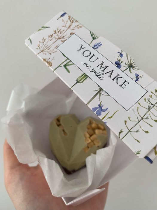 Фотография покупателя товара Форма для муссовых десертов и выпечки Доляна «Сердце. Геометрия», 29×17×2 см, 8 ячеек (6,5×6,3 см), цвет белый - Фото 6