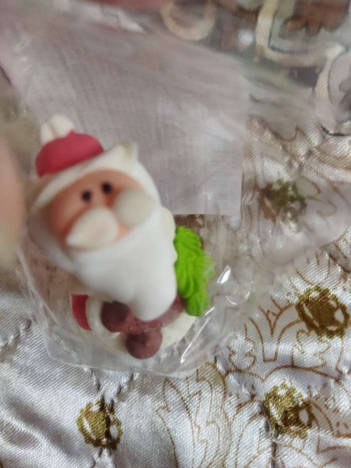 Фотография покупателя товара Сахарная фигурка «3D Дед Мороз на мармеладе», 21 г - Фото 1