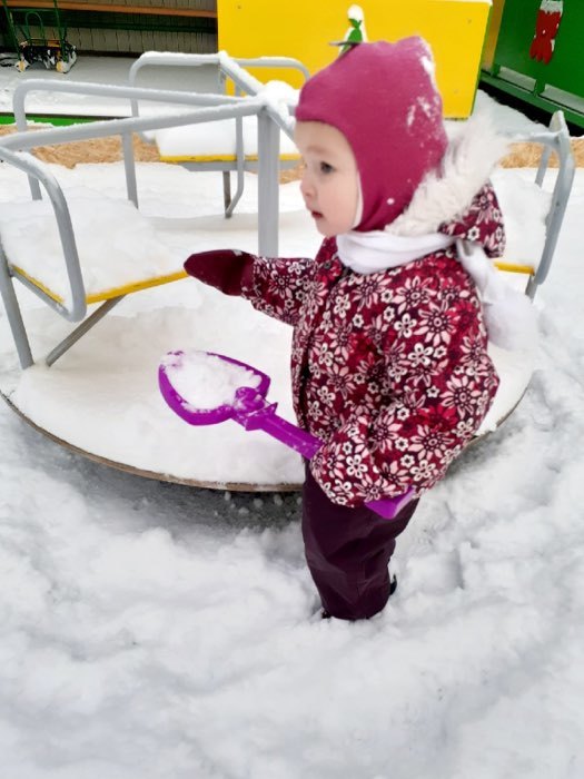 Фотография покупателя товара Шарф детский, цвет белый, размер 110х14 см - Фото 2