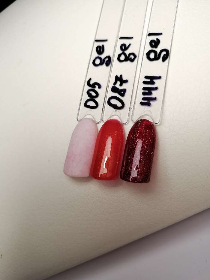 Фотография покупателя товара Гель-лак для ногтей трёхфазный LED/UV, с блёстками, 10мл, цвет В2-093 тёмно-красный - Фото 5