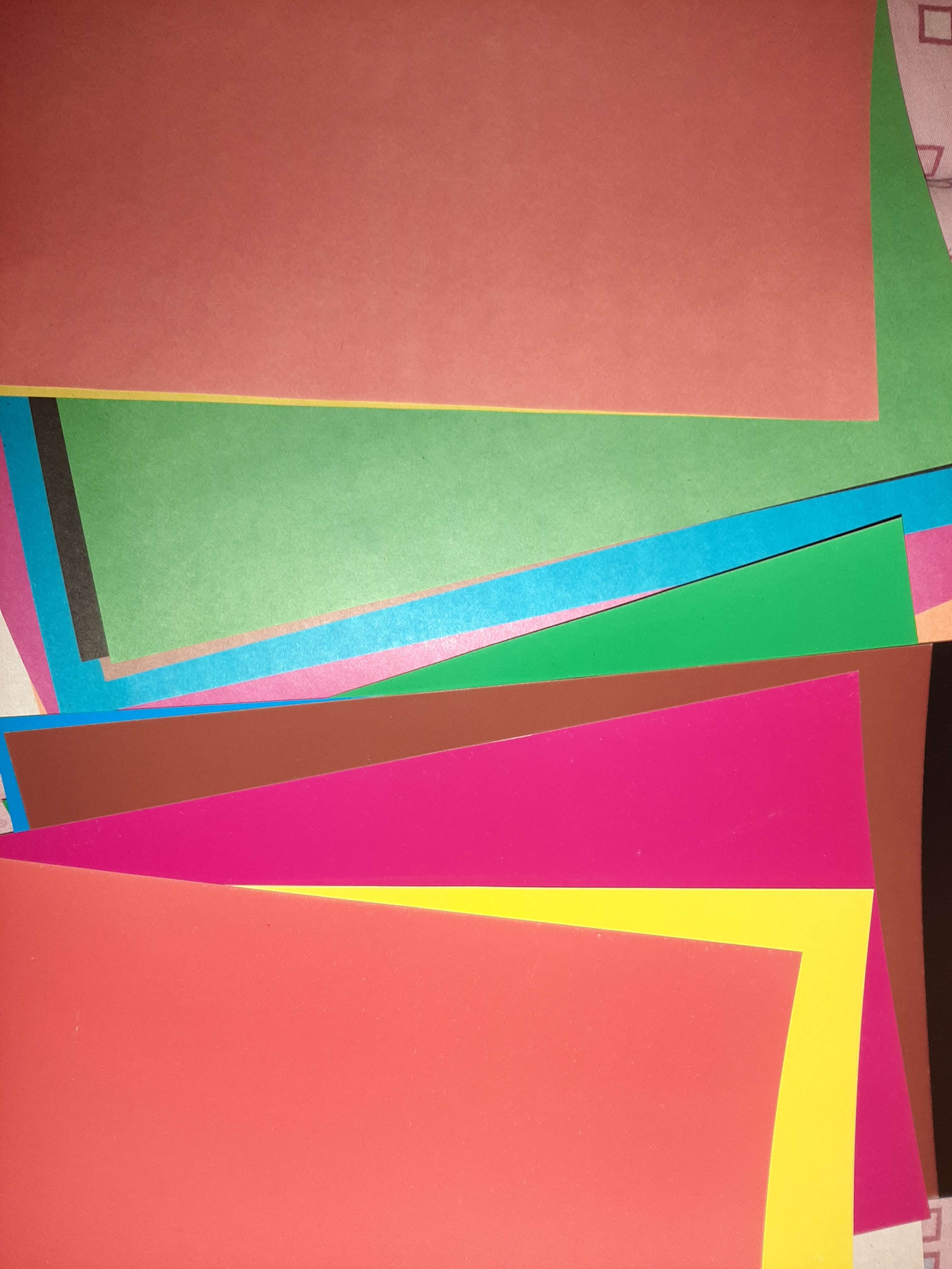 Фотография покупателя товара Набор "Маша и медведь" А4: 8л цветного одностороннего картона + 8л цветной двусторонней бумаги