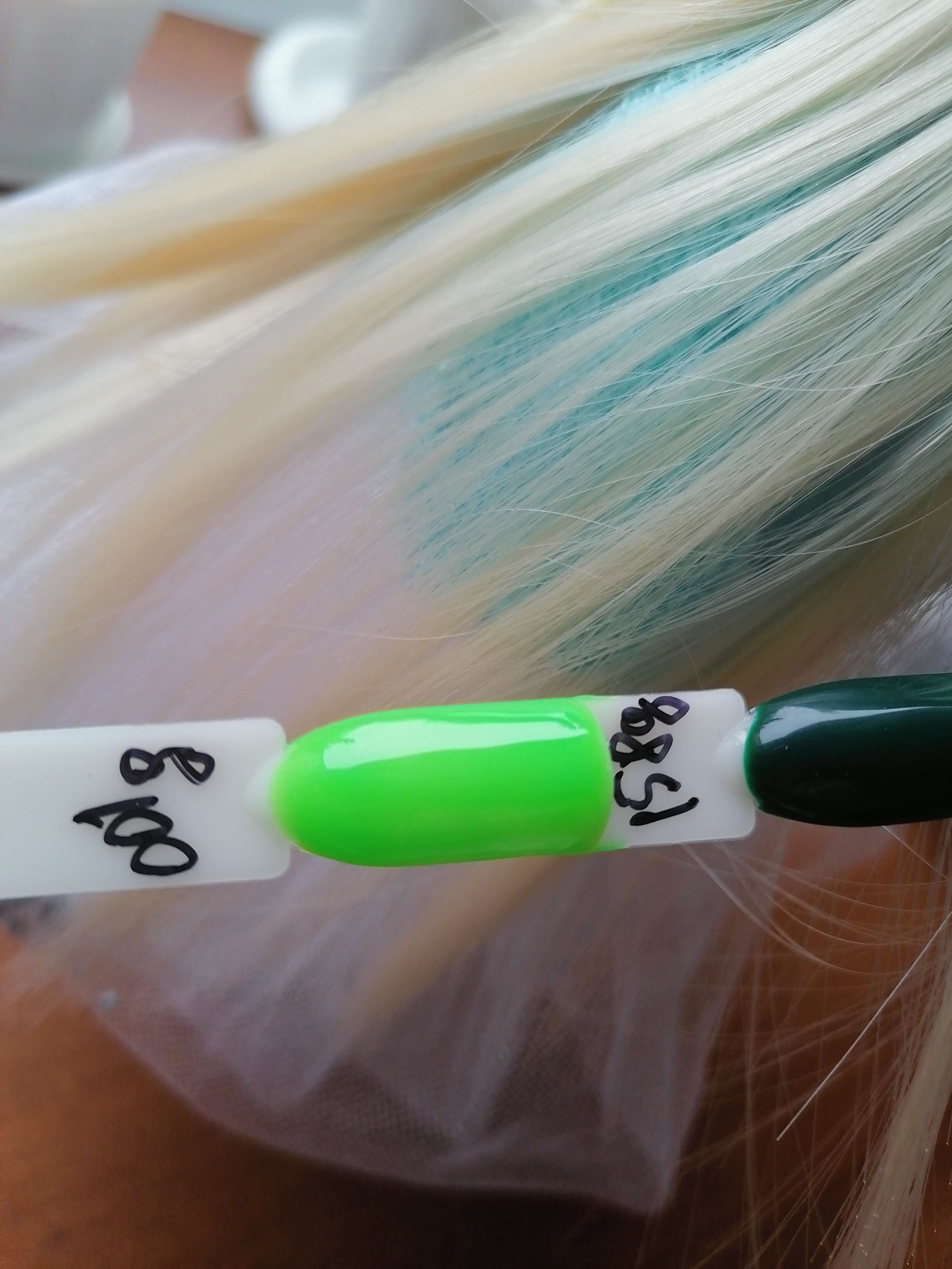 Фотография покупателя товара Гель-лак для ногтей, с эффектом кашемира, трёхфазный LED/UV, 10мл, зелёный - Фото 19