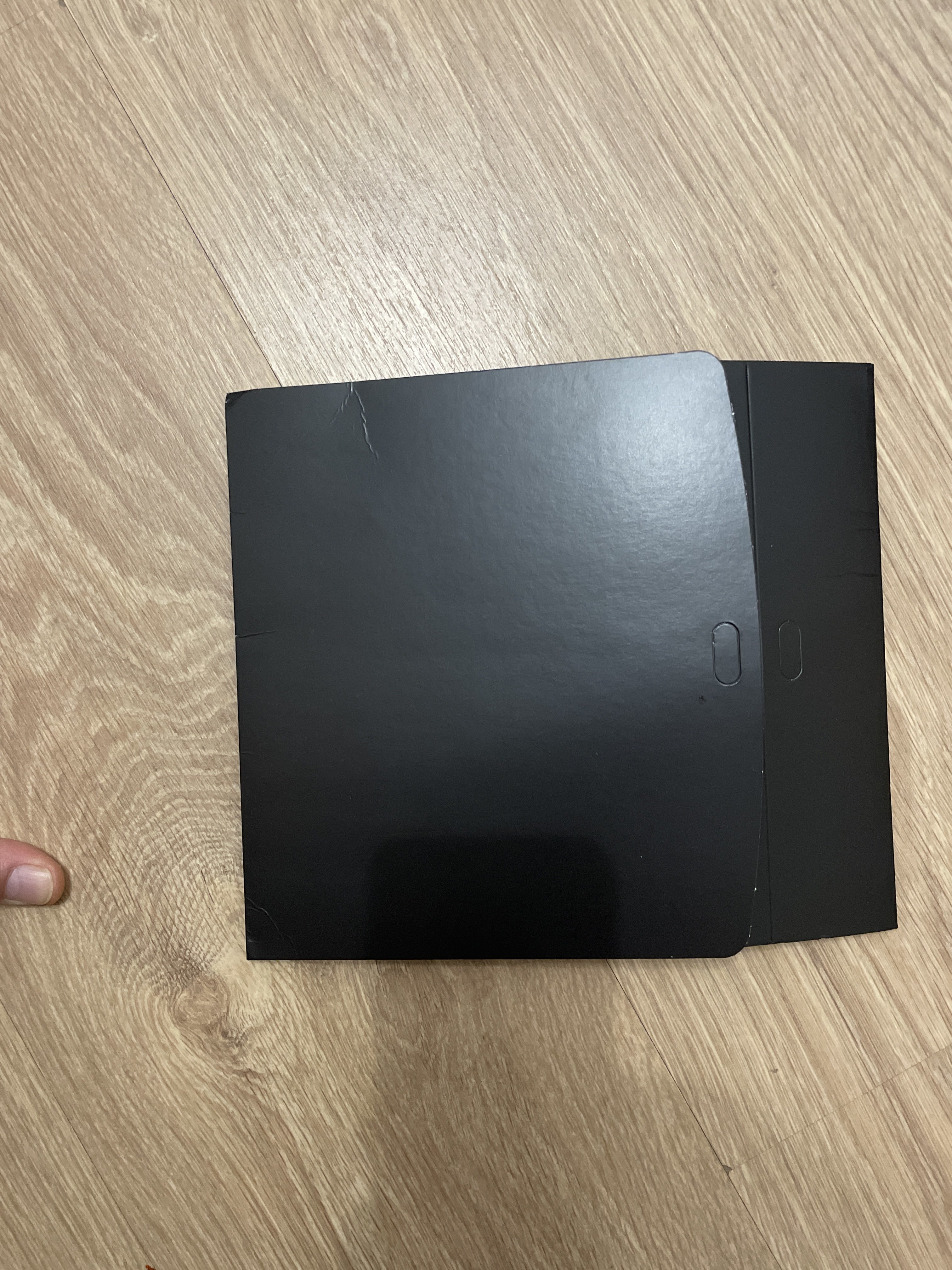 Фотография покупателя товара Коробка подарочная складная, упаковка, «Чёрная», 20 х 18 х 5 см, БЕЗ ЛЕНТЫ - Фото 6