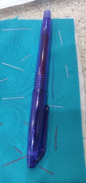 Фотография покупателя товара Ручка для ткани термоисчезающая, цвет синий - Фото 2