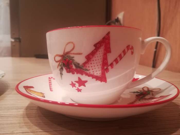 Фотография покупателя товара Чайная пара фарфоровая Доляна «Рождество», 2 предмета: чашка 280 мл, блюдце d=15 см - Фото 9