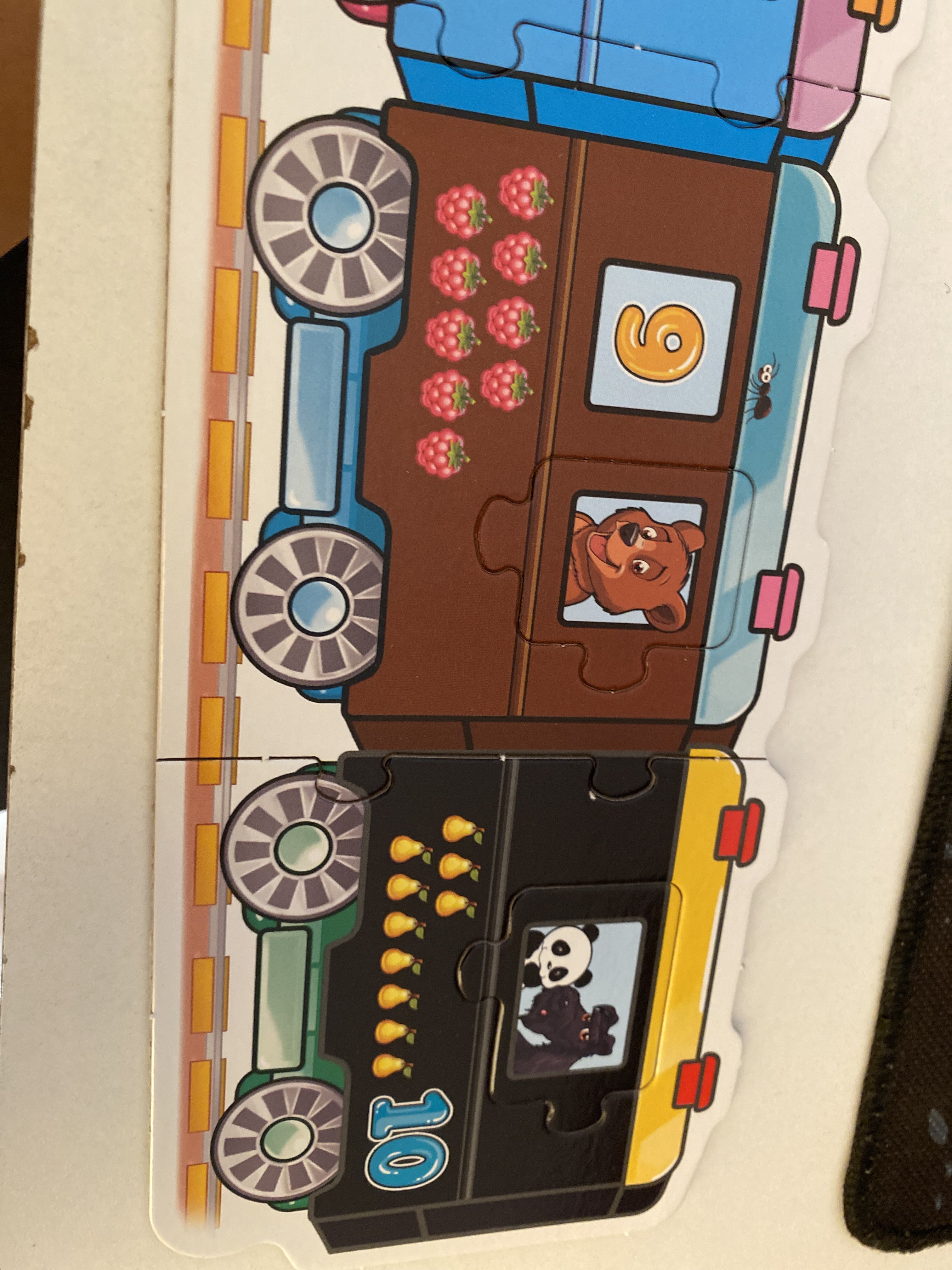 Фотография покупателя товара Игра-пазл «Умный паровозик. Учим цвета и цифры» - Фото 1