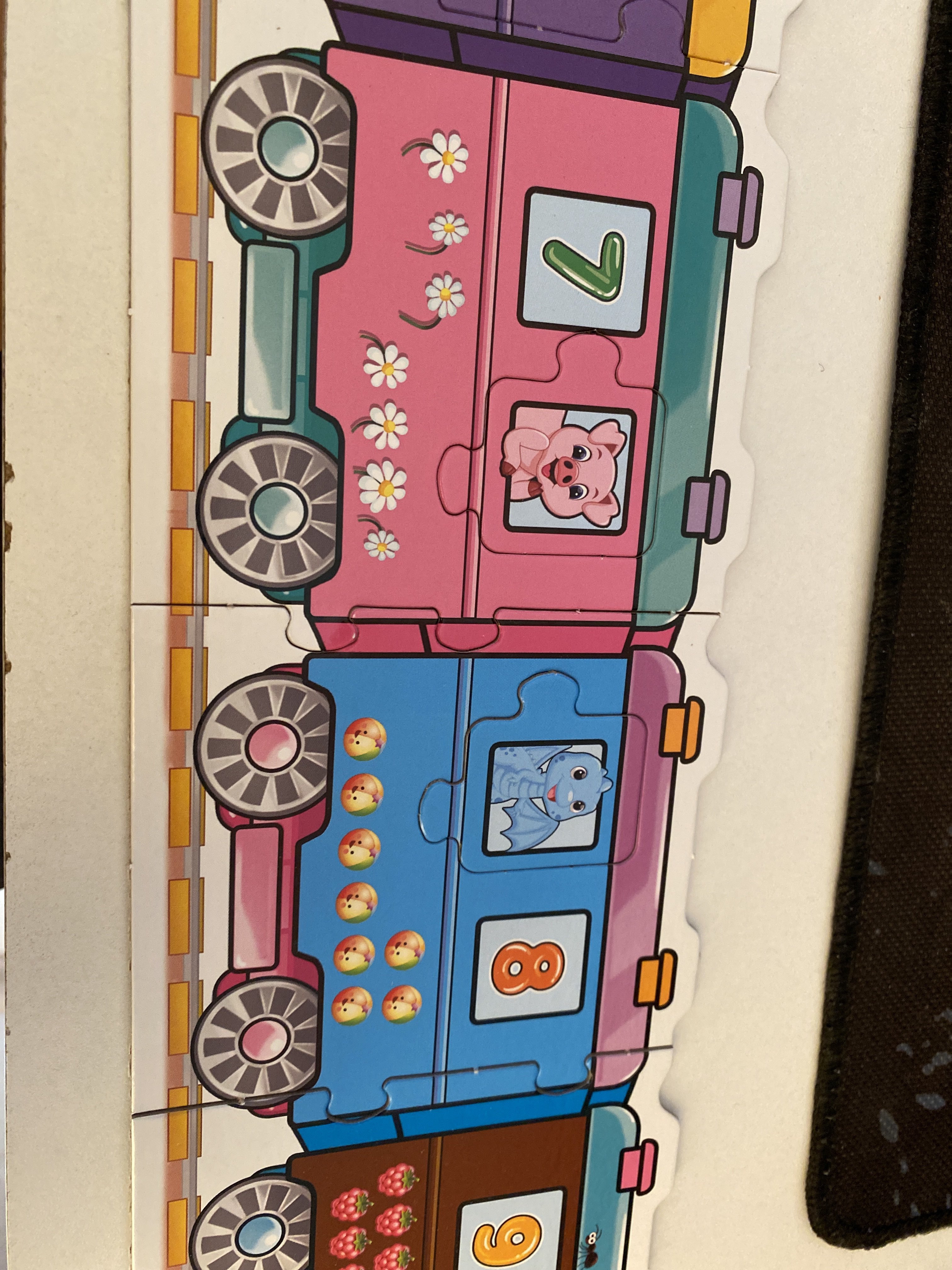 Фотография покупателя товара Игра-пазл «Умный паровозик. Учим цвета и цифры»
