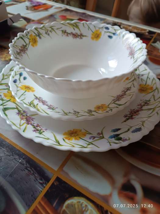 Фотография покупателя товара Сервиз столовый Avvir «Полевые цветы», 18 предметов: 6 тарелок d=16.5 см, d=17.5 см, d=23 см, стеклокерамика, белый - Фото 2