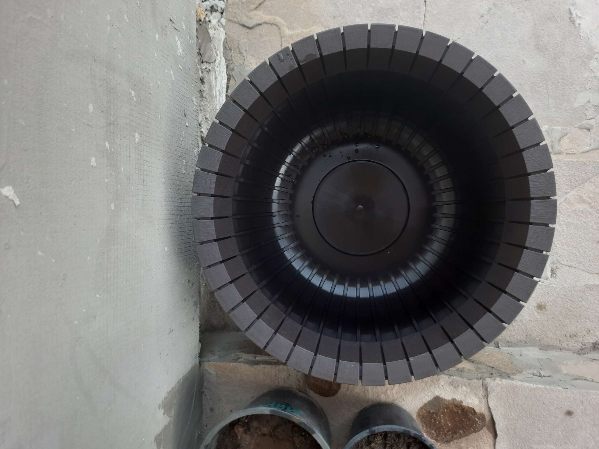 Фотография покупателя товара Кашпо для цветов «Шато», 8 л, цвет коричневый ротанг - Фото 2