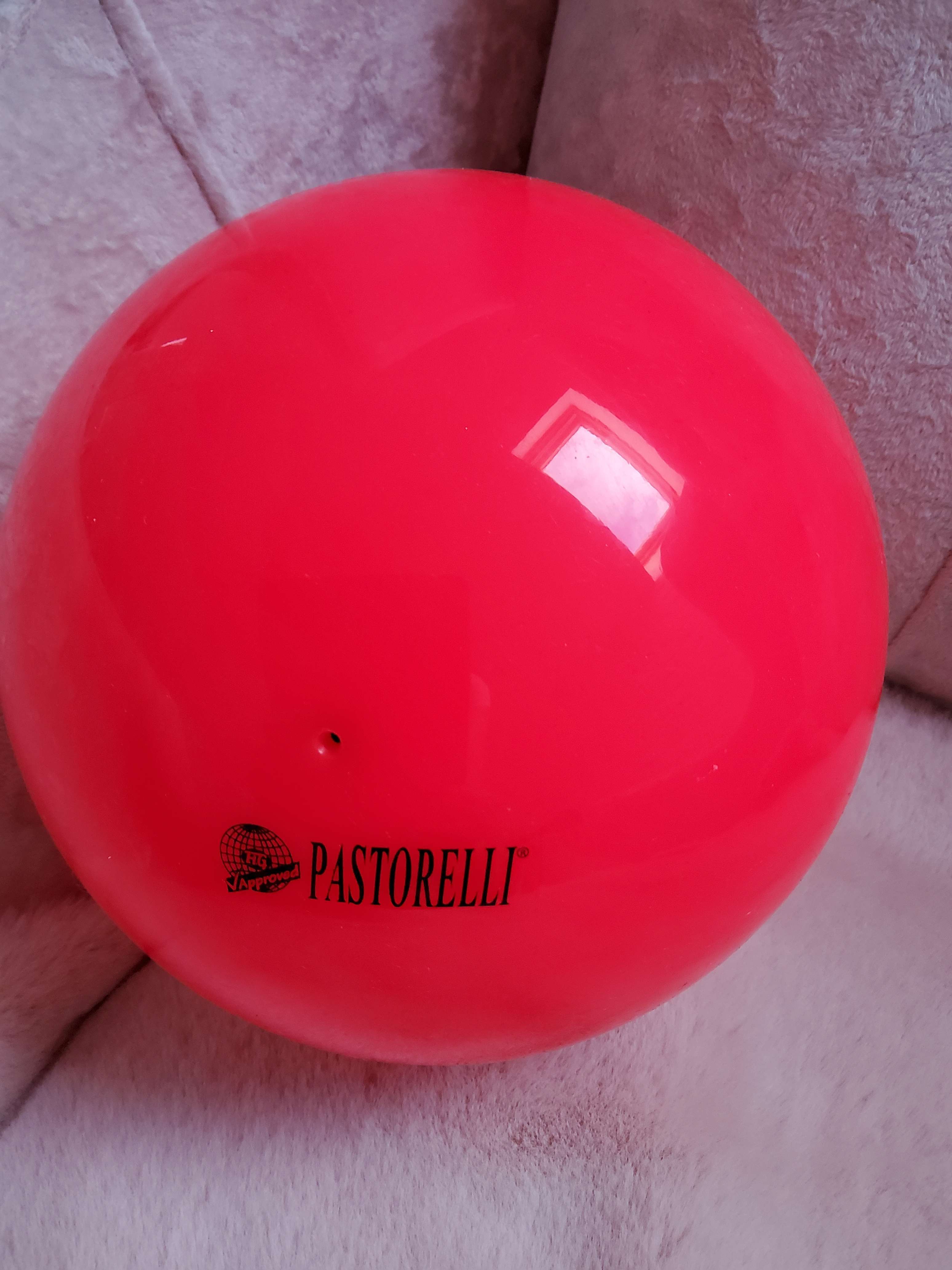 Фотография покупателя товара Мяч для художественной гимнастики Pastorelli New Generation FIG, d=18 см, цвет зелёный - Фото 4