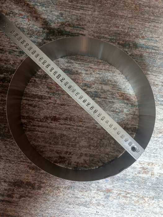 Фотография покупателя товара Форма для выкладки и выпечки с регулировкой размера Доляна, d=16-30 см, h=8 см, нержавеющая сталь, серебристая - Фото 4