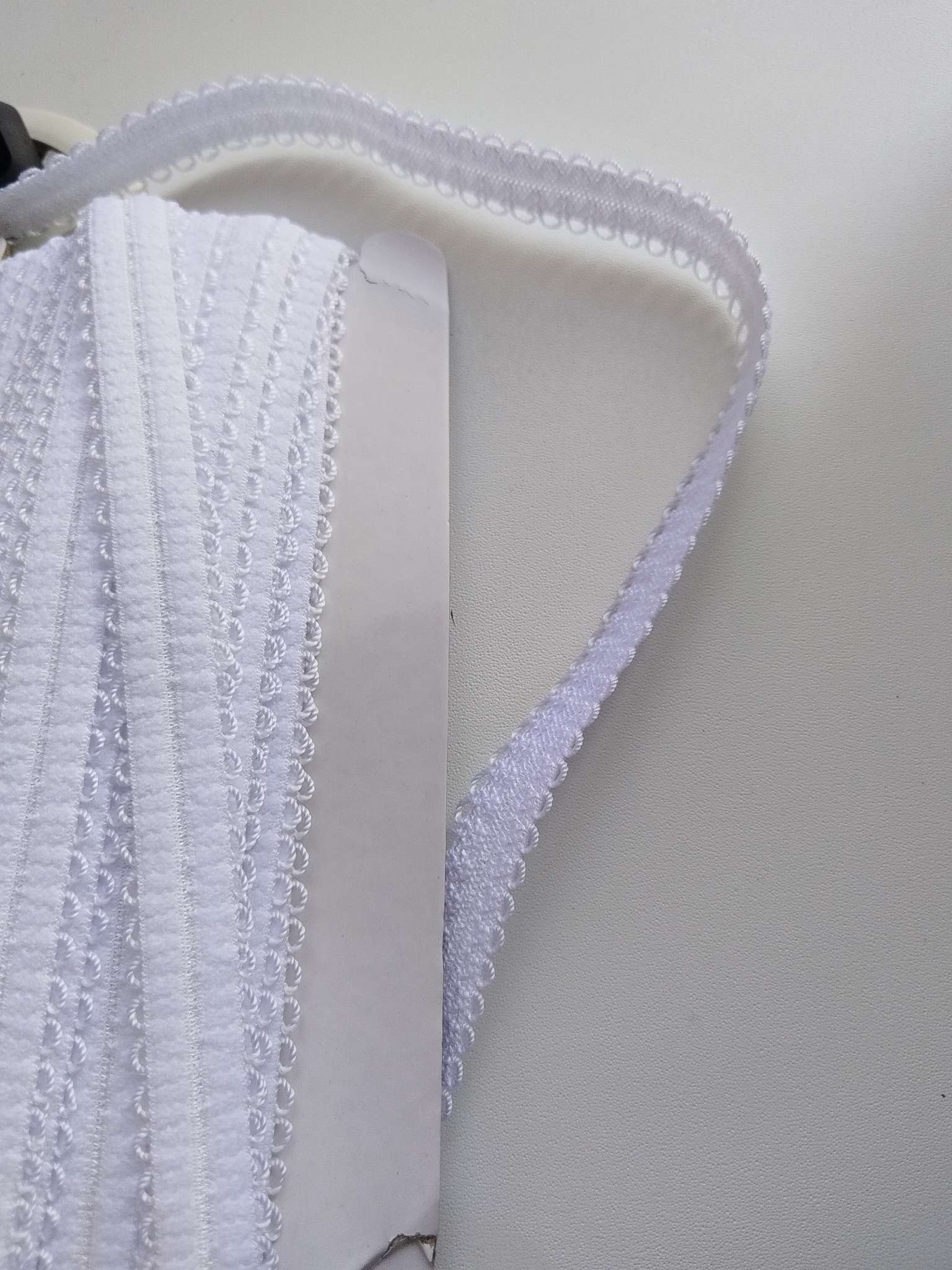 Фотография покупателя товара Резинка для бретелей, ажурная, 15 мм, 10±0.5 м, чёрная - Фото 2