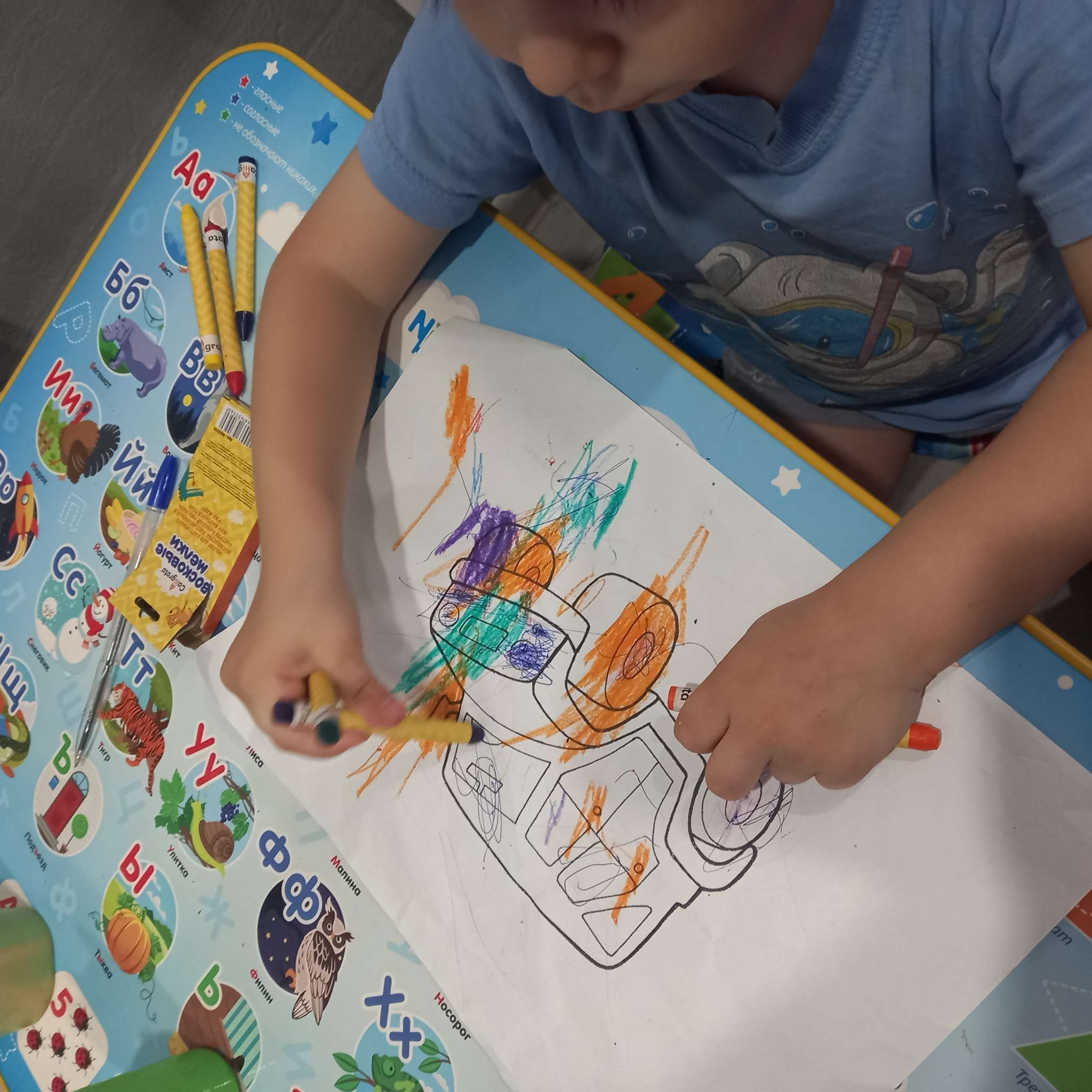 Фотография покупателя товара Мелки восковые Calligrata, цветные, 12 цветов, 93×8 мм - Фото 4