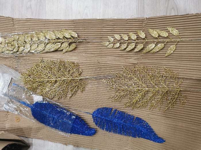 Фотография покупателя товара Декор блеск "Листья" 30 см, микс - Фото 2