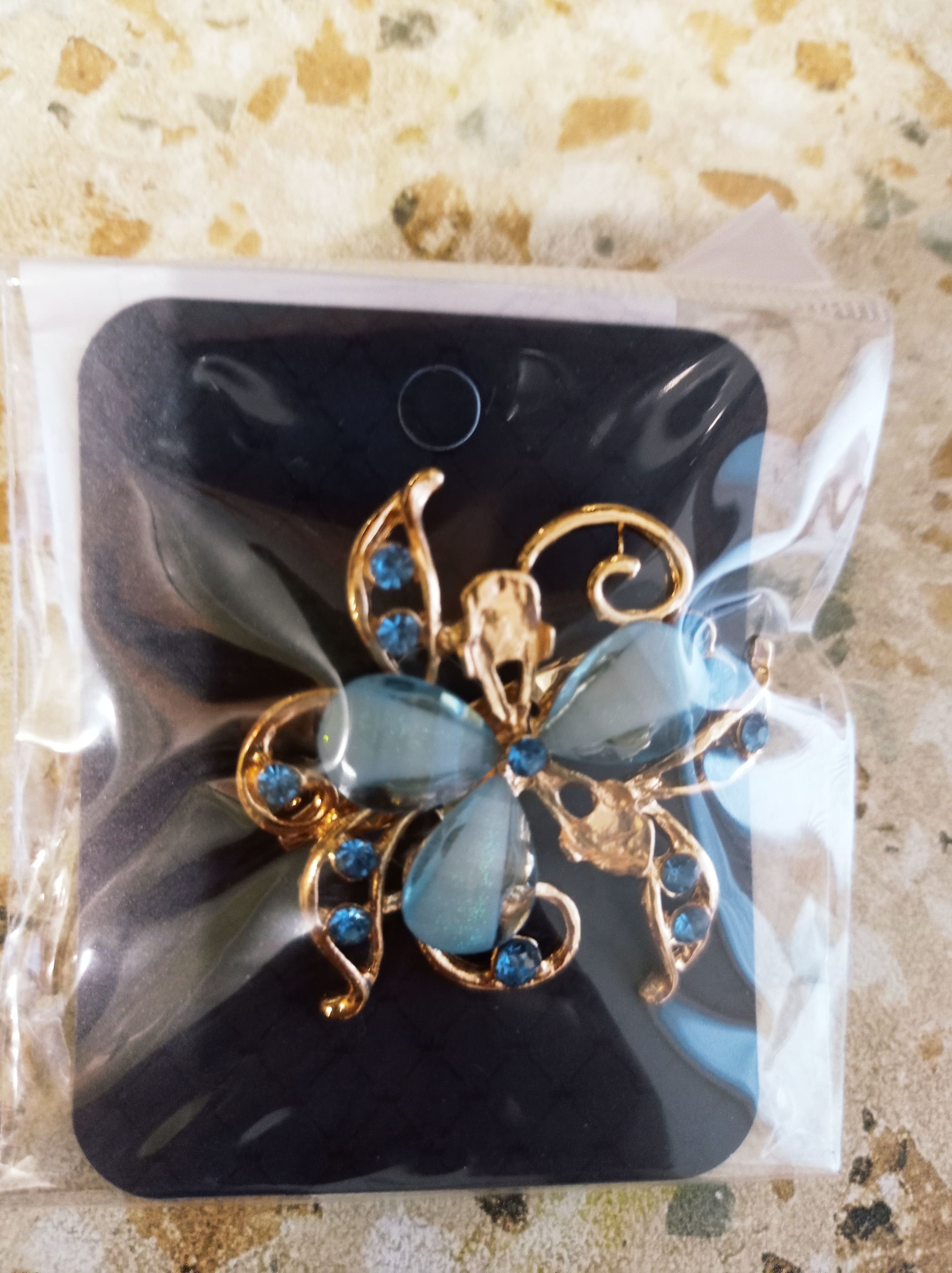 Фотография покупателя товара Брошь «Цветок» незабудка, цвет голубой в золоте