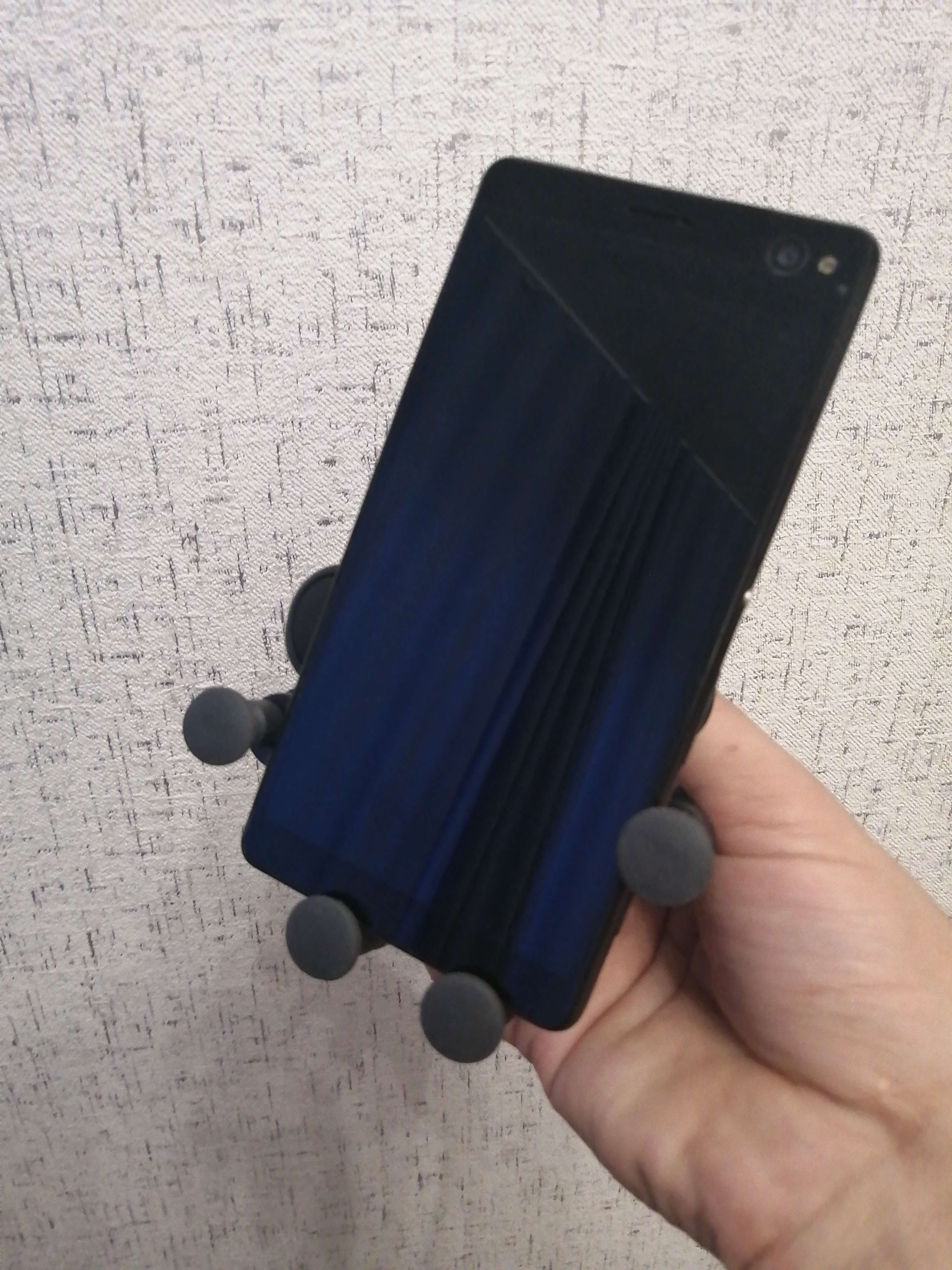 Фотография покупателя товара Держатель телефона Cartage в дефлектор, самозажимной 6-9.5 см, черный - Фото 5