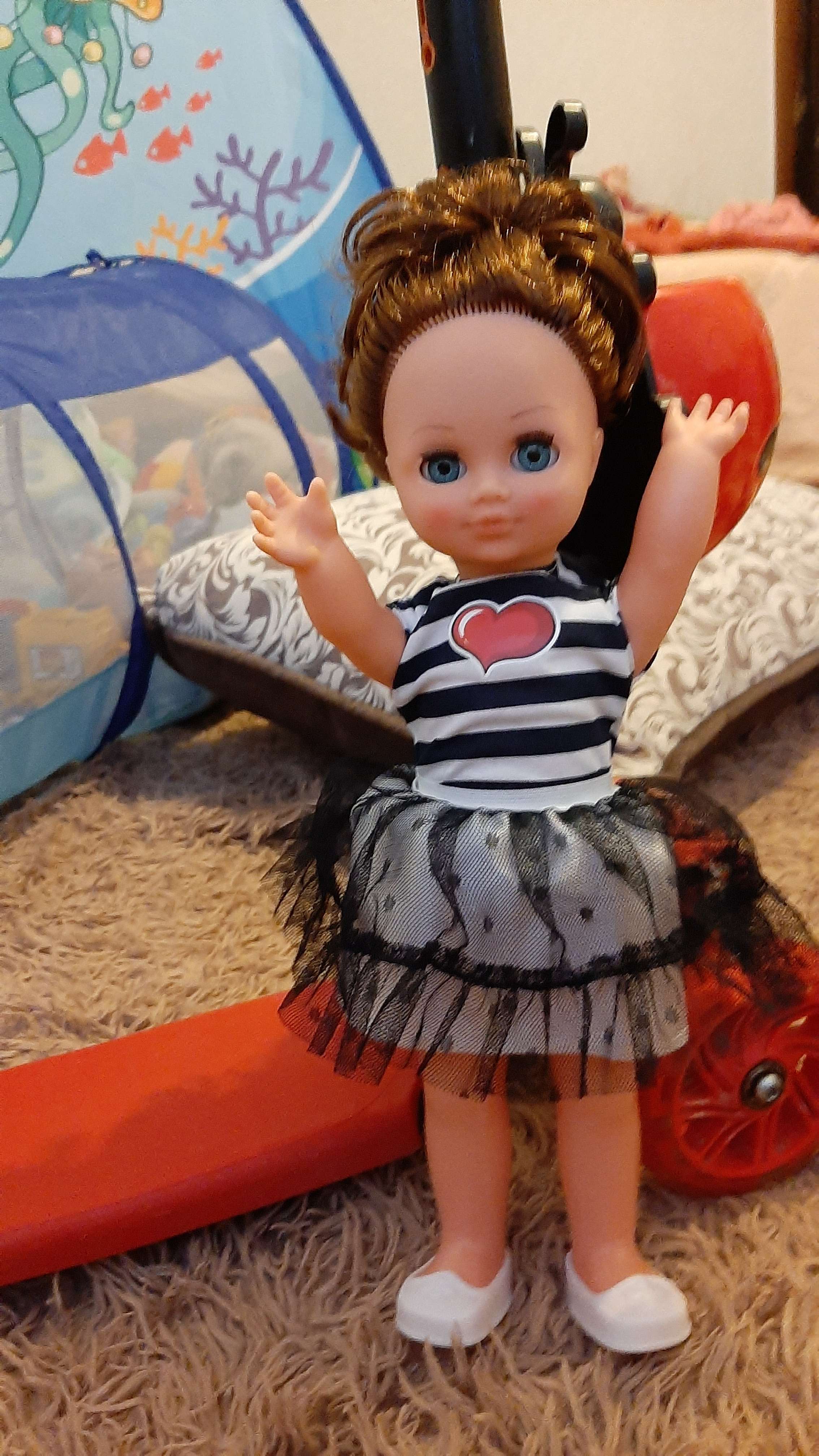 Фотография покупателя товара Кукла «Герда яркий стиль 2», со звуковым устройством, 38 см - Фото 2