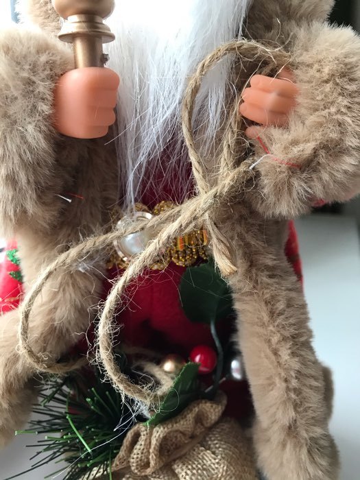 Фотография покупателя товара Дед Мороз "В красной шубке в ёлочках с подарками" двигается, 30 см - Фото 12