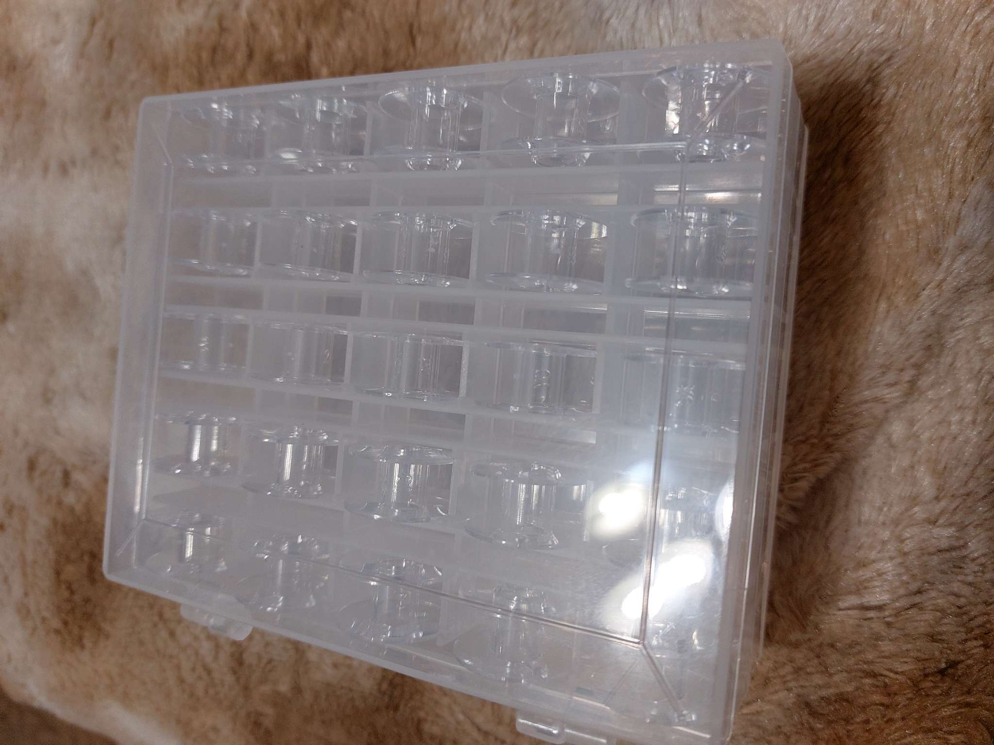 Фотография покупателя товара Набор шпулек в двустороннем органайзере, d=20 мм, 25 шт., прозрачный - Фото 1