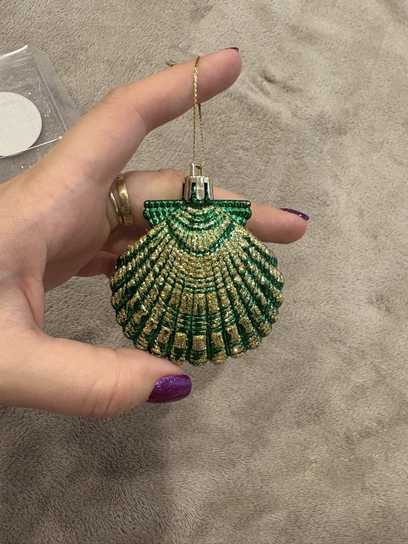 Фотография покупателя товара Ёлочные игрушки 6 шт. «Зимнее волшебство. Ракушка» пластик, 5.5 см, МИКС - Фото 2