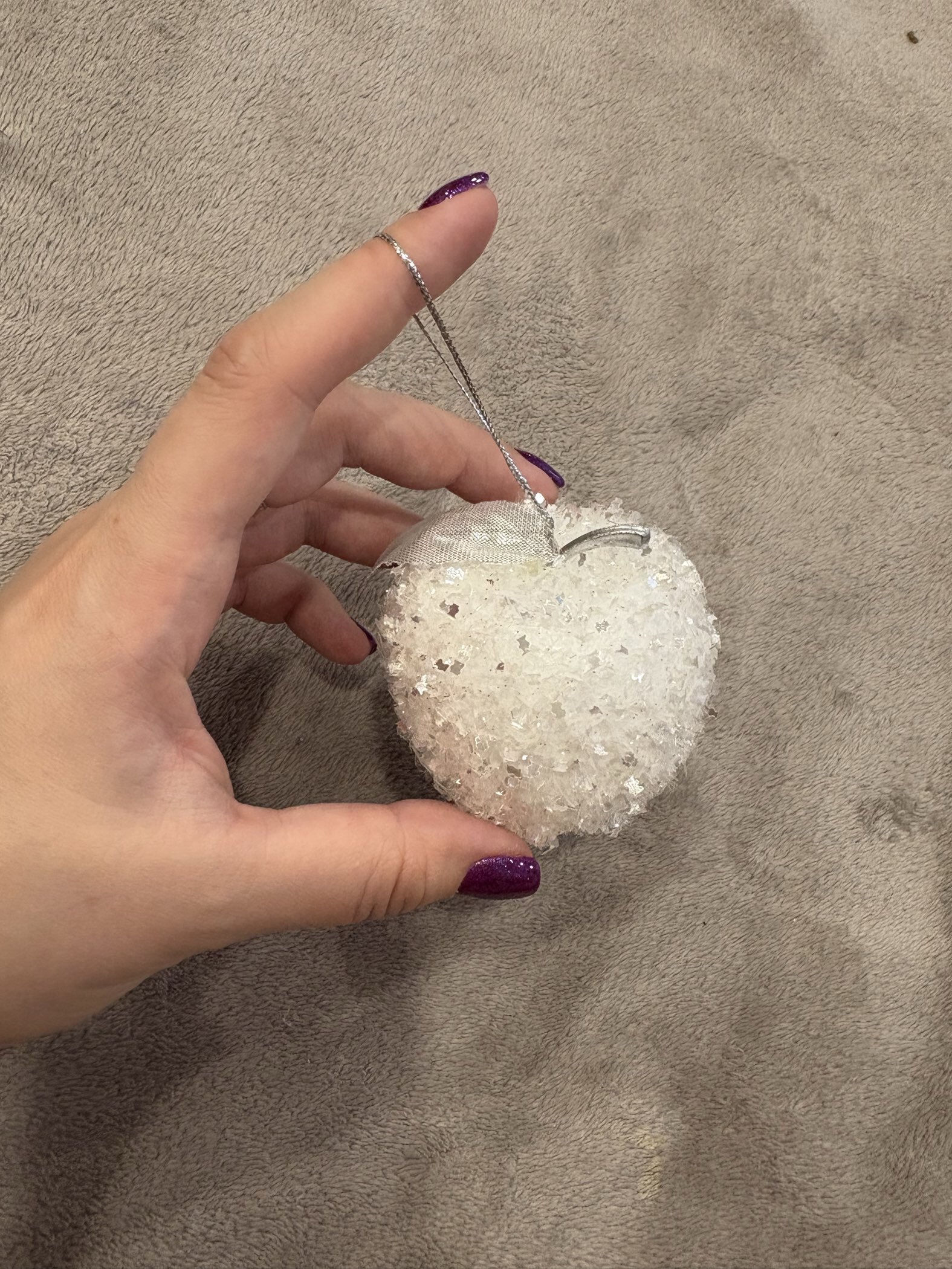 Фотография покупателя товара Ёлочные игрушки 3 шт. «Яблочко» 7×7.5 см, белый - Фото 2