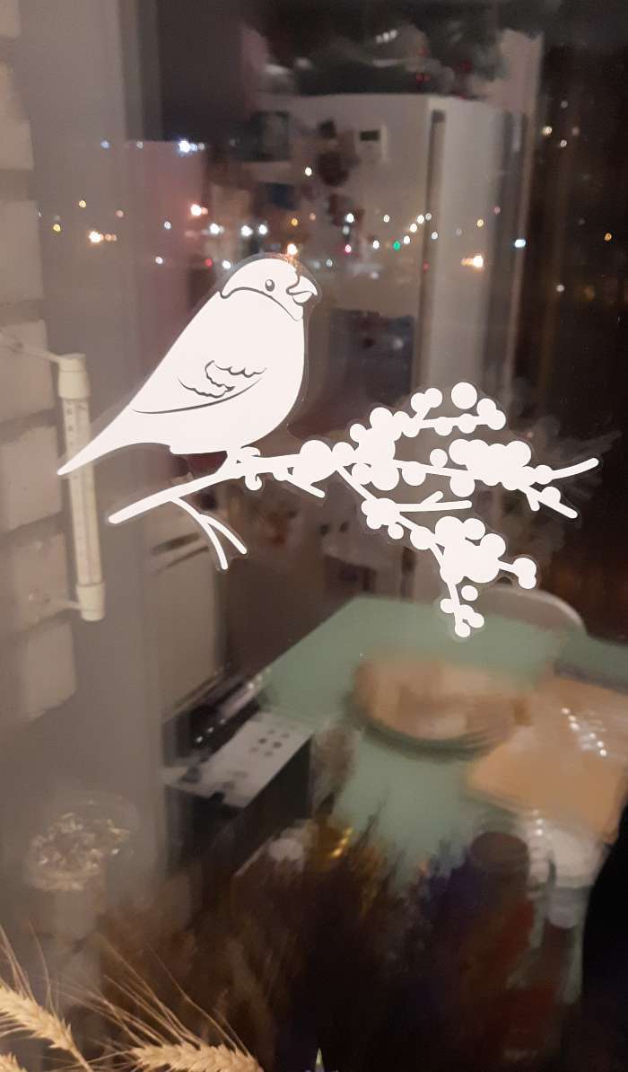 Фотография покупателя товара Наклейка для окон «Зимние птички» , многоразовая, 33 × 50 см - Фото 11