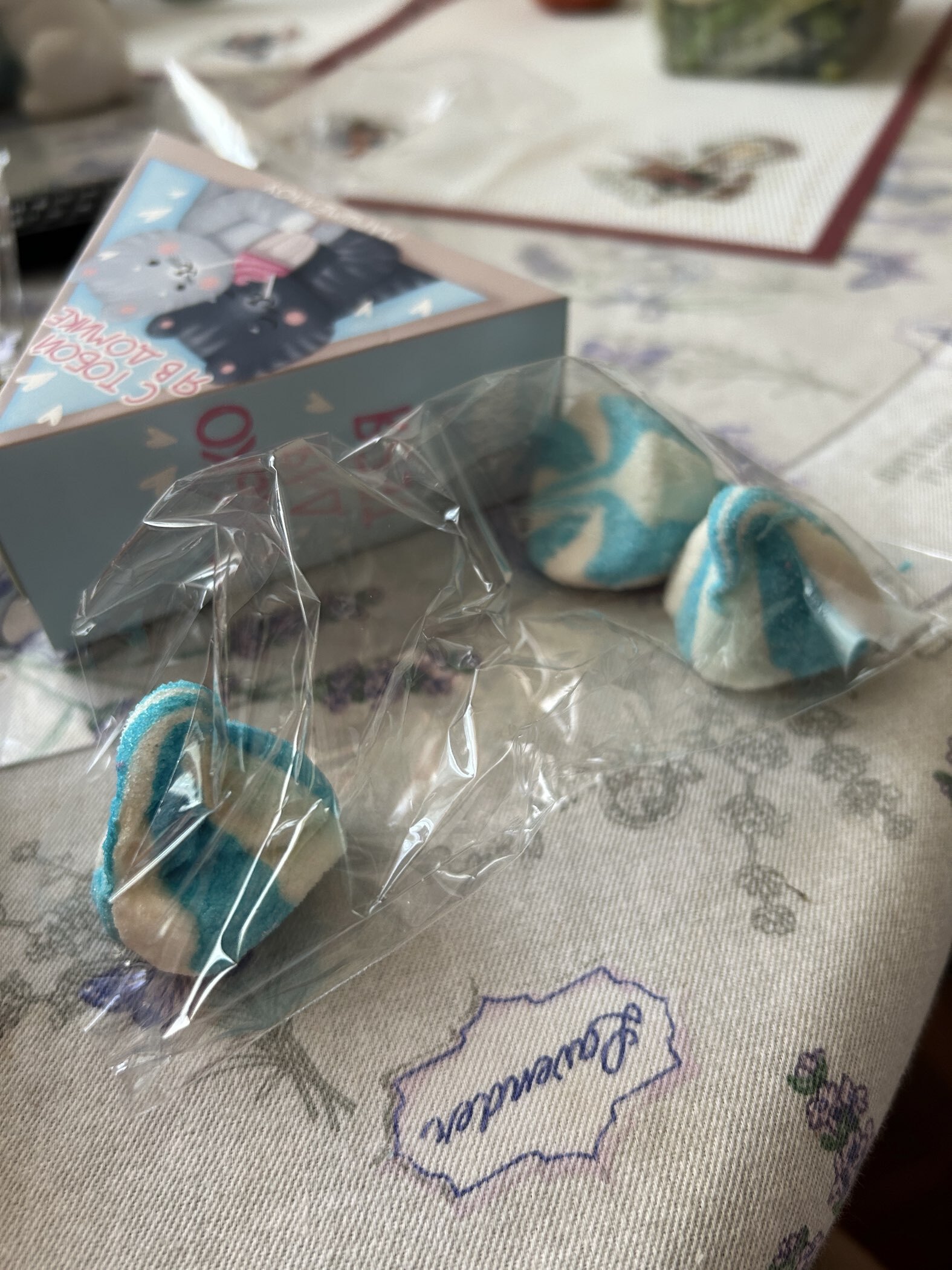 Фотография покупателя товара УЦЕНКА Маршмеллоу в виде колпачка «С тобой в домике» - Фото 6