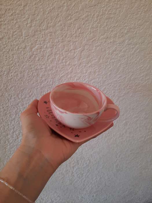 Фотография покупателя товара Подарочный набор керамический «Мечтай»: кружка 120 мл, блюдце, цвет розовый