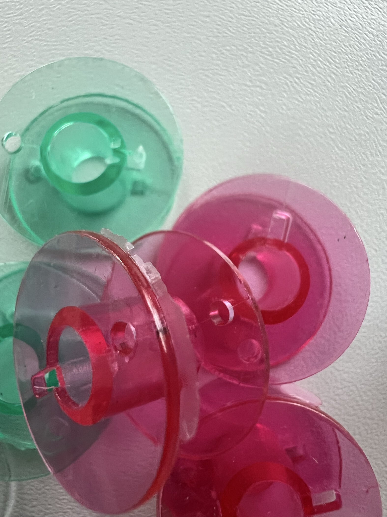 Фотография покупателя товара Набор шпулек в органайзере, d=20 мм, 25 шт., МИКС - Фото 4