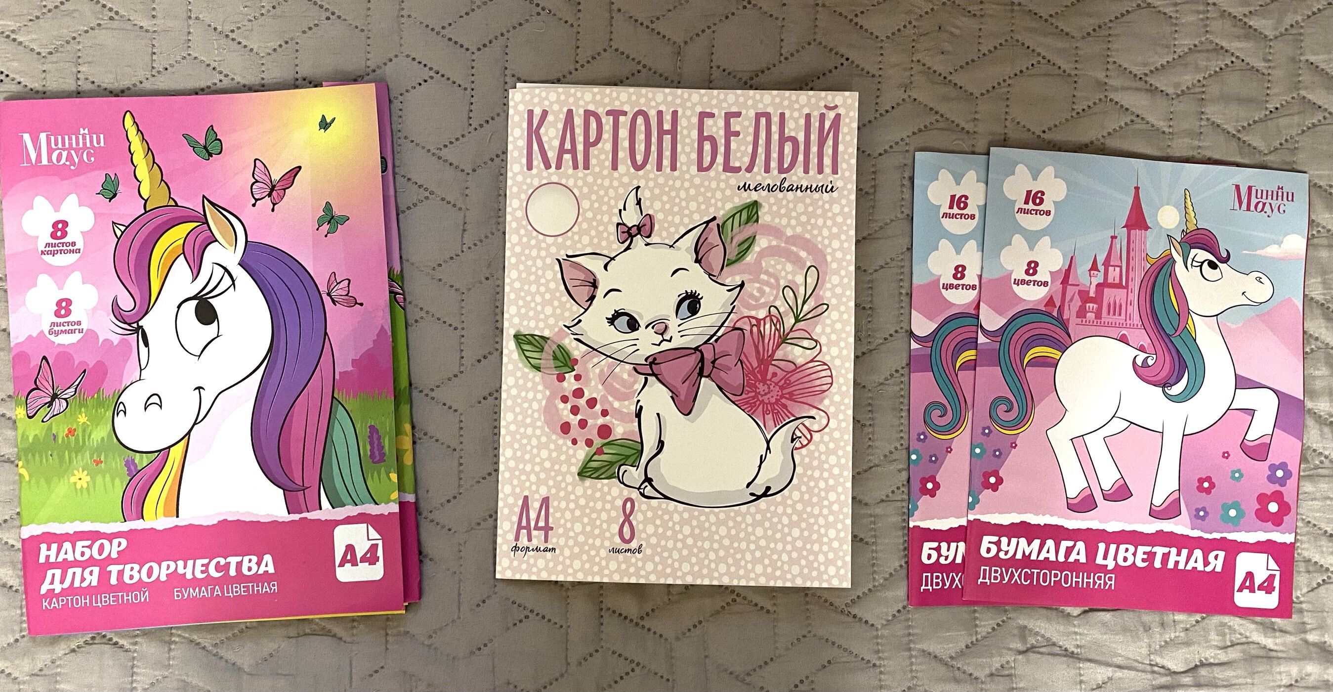 Фотография покупателя товара Гуашь 12 цветов по 20 мл, «Кошечка Мари», Коты аристократы - Фото 2