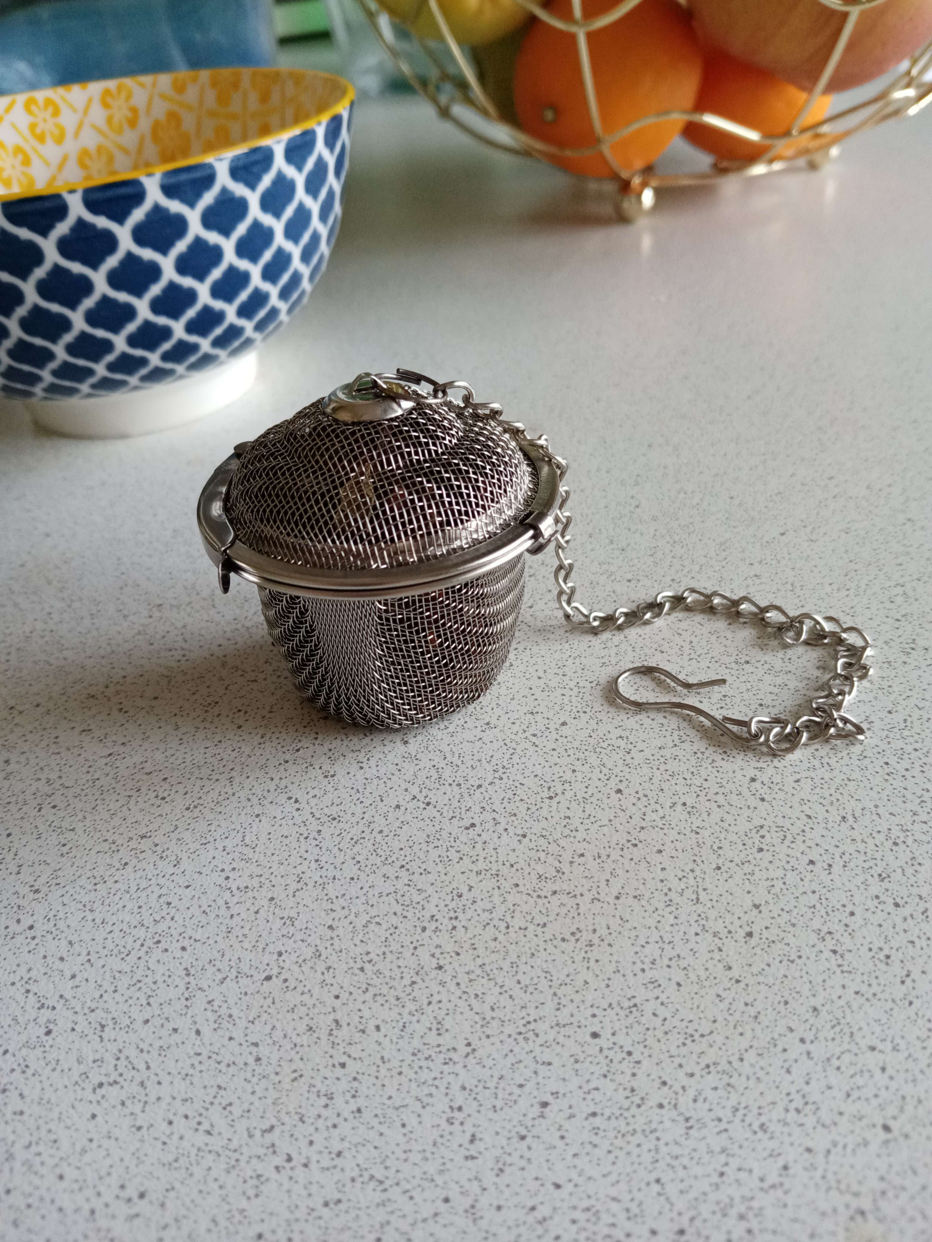 Фотография покупателя товара Сито для чая Доляна «Корзиночка», на цепочке, 4,5 см - Фото 3