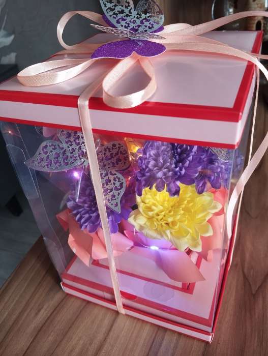 Фотография покупателя товара Коробка для цветов с вазой и PVC окнами, складная, 16×23×16 см, крафт - Фото 1