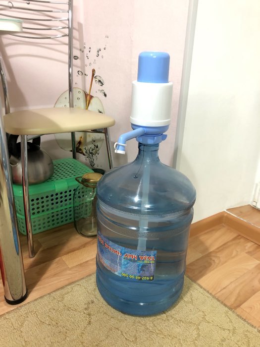 Фотография покупателя товара Помпа для воды Luazon Norma, механическая, большая, под бутыль от 11 до 19 л, голубая - Фото 5