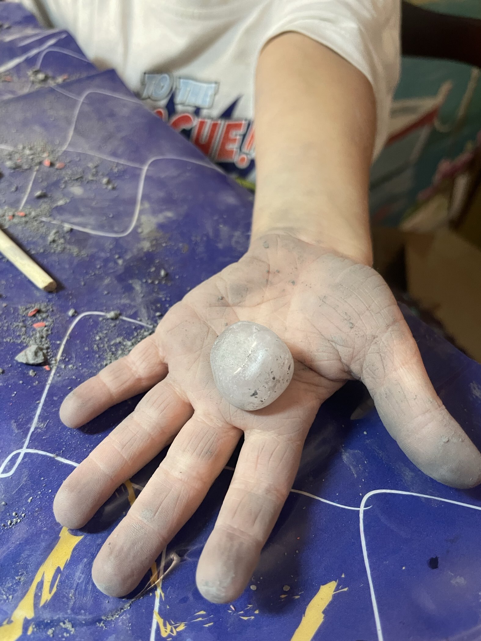 Фотография покупателя товара Раскопки «Секреты вулкана», набор: кость, долото, вулканические камни - Фото 6