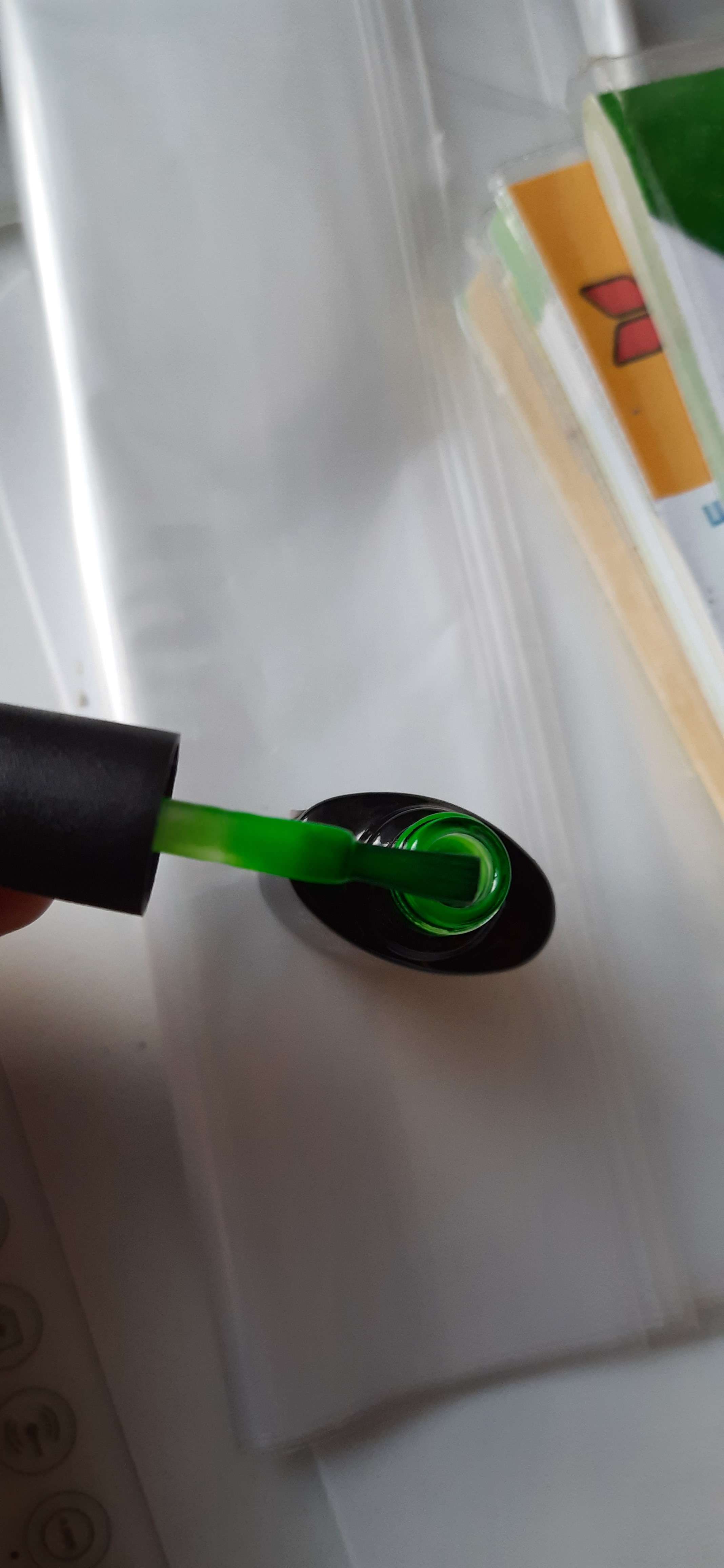Фотография покупателя товара Гель-лак для ногтей, с эффектом кашемира, трёхфазный LED/UV, 10мл, зелёный - Фото 18