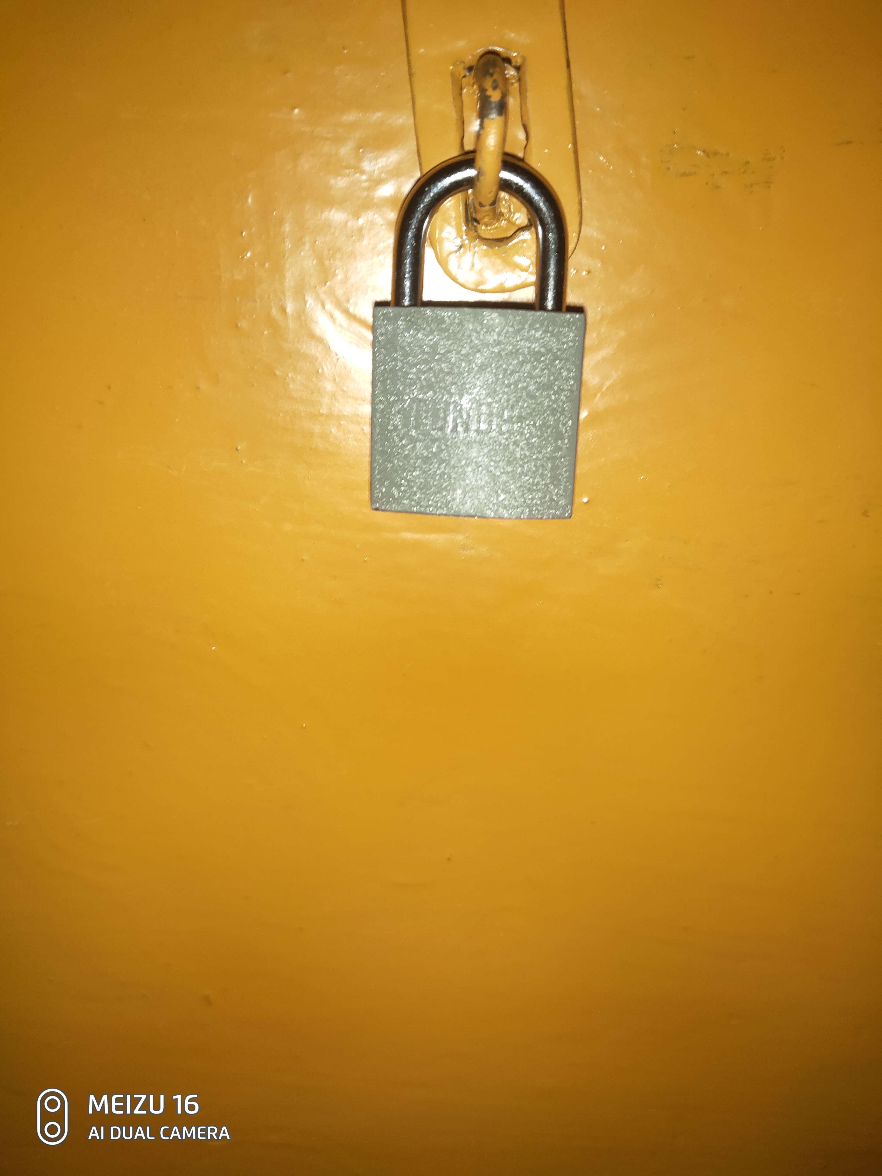 Фотография покупателя товара Замок навесной ТУНДРА, 63 мм, 3 ключа, подвес - Фото 1