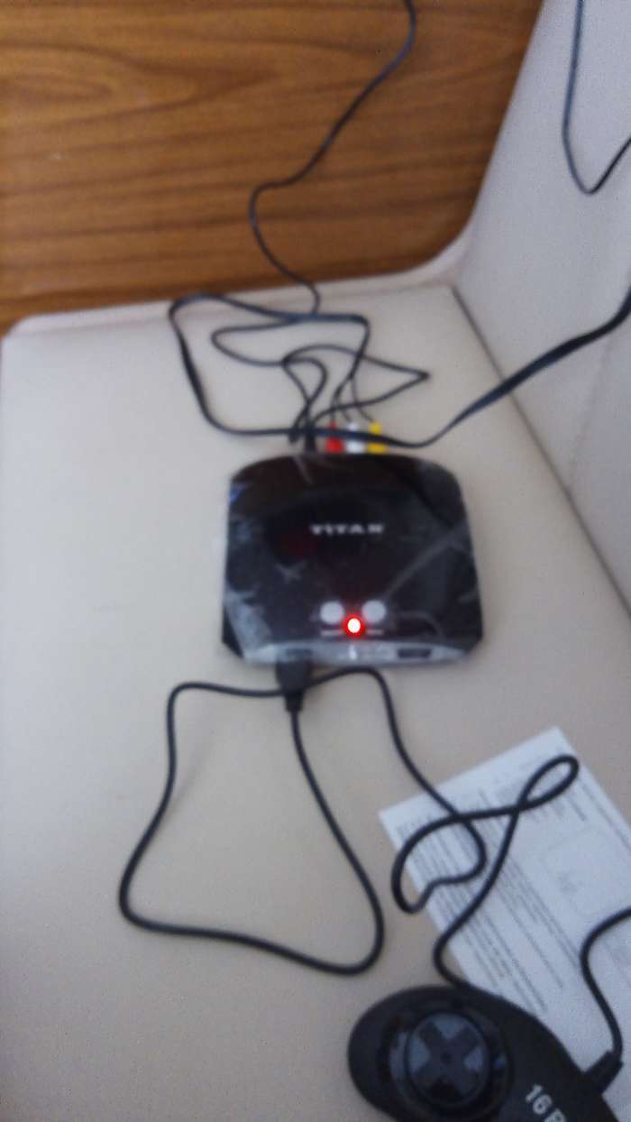 Фотография покупателя товара Геймпад для Sega 16-bit, 6 кнопок, 2 шт в комплекте, черный
