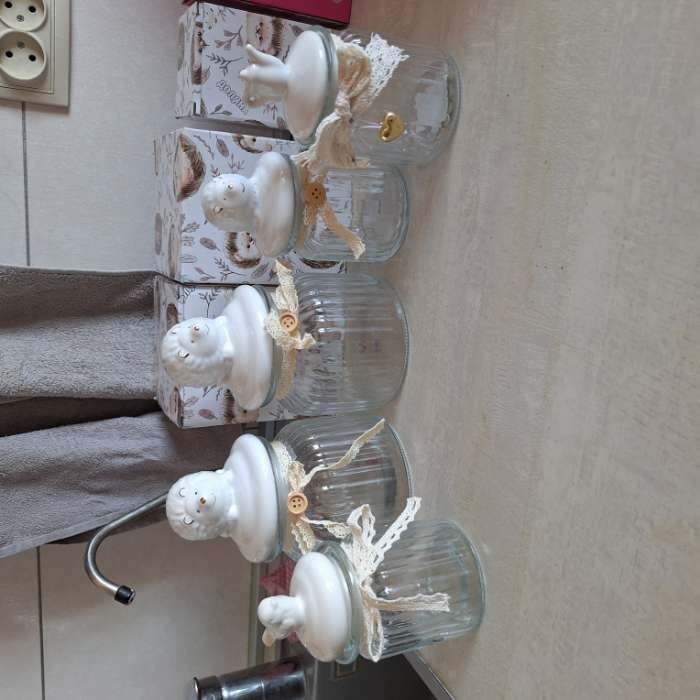 Фотография покупателя товара Банка для сыпучих Доляна «Ёжик в золотом», 600 мл, с керамической крышкой, стекло, прозрачная - Фото 5