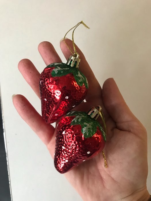 Фотография покупателя товара Ёлочные игрушки 6 шт. «Клубничка» 4×6 см, красный - Фото 19
