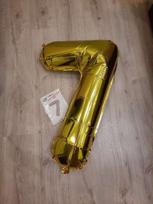 Фотография покупателя товара Шар фольгированный 40", цифра 8, цвет золотой - Фото 12